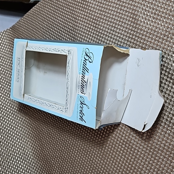 Vintage Ballentine Scotch 160th A Decanter Bottle "The Epic Series, Chariotteer" - Picture 8 of 8